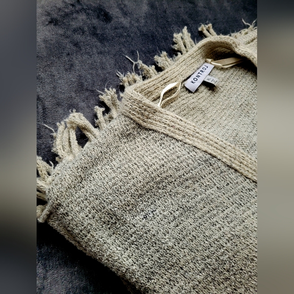 Kontrol Women's Oversized Poncho, Cover Up, Shrug, Tribal Print, Fringe, XL - Picture 8 of 16